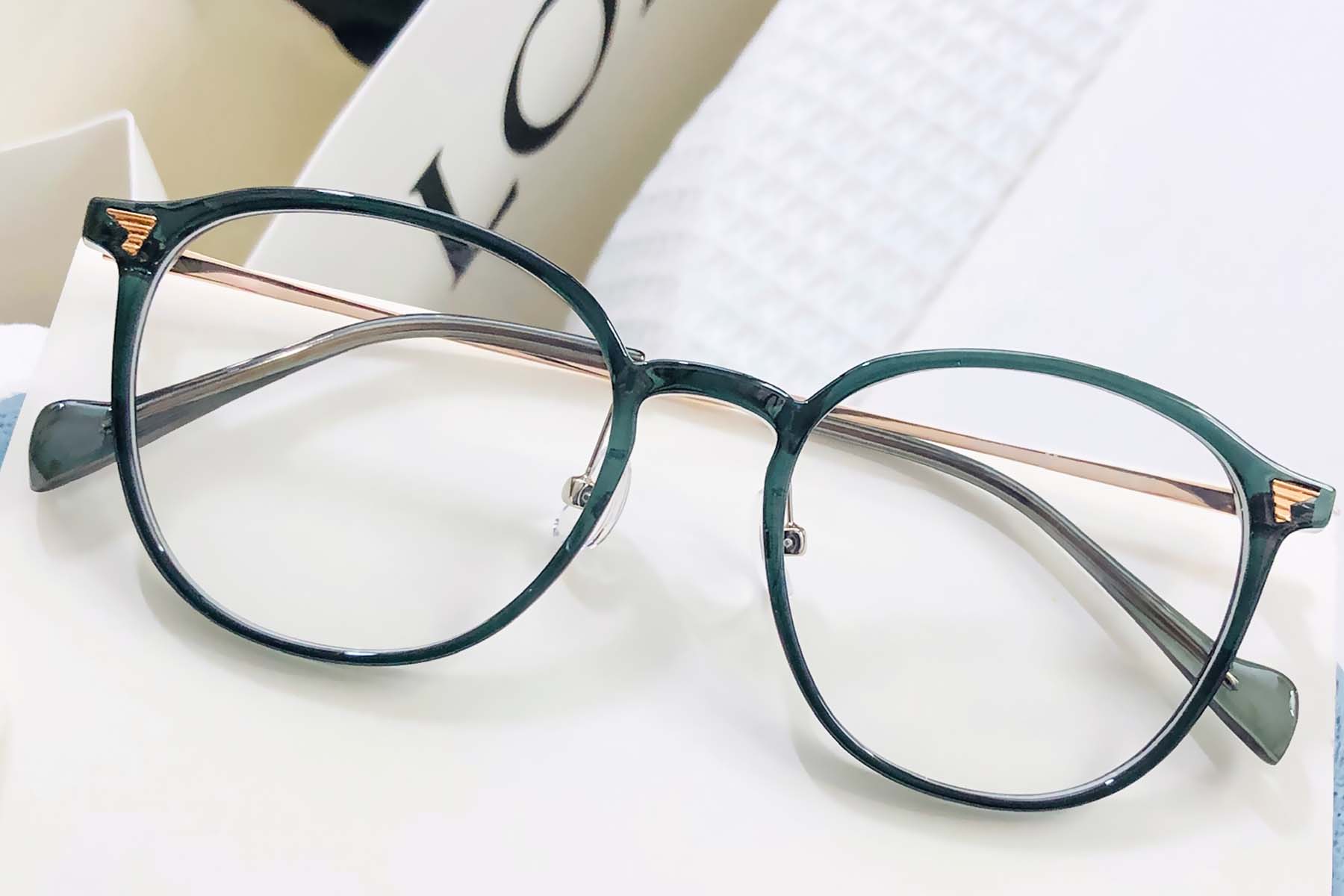 BS1924-0031_Green_Oval_TR90_Glasses_front