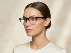 BS1924-0262_Black_Rectangular_TR90_Glasses-tryon_female