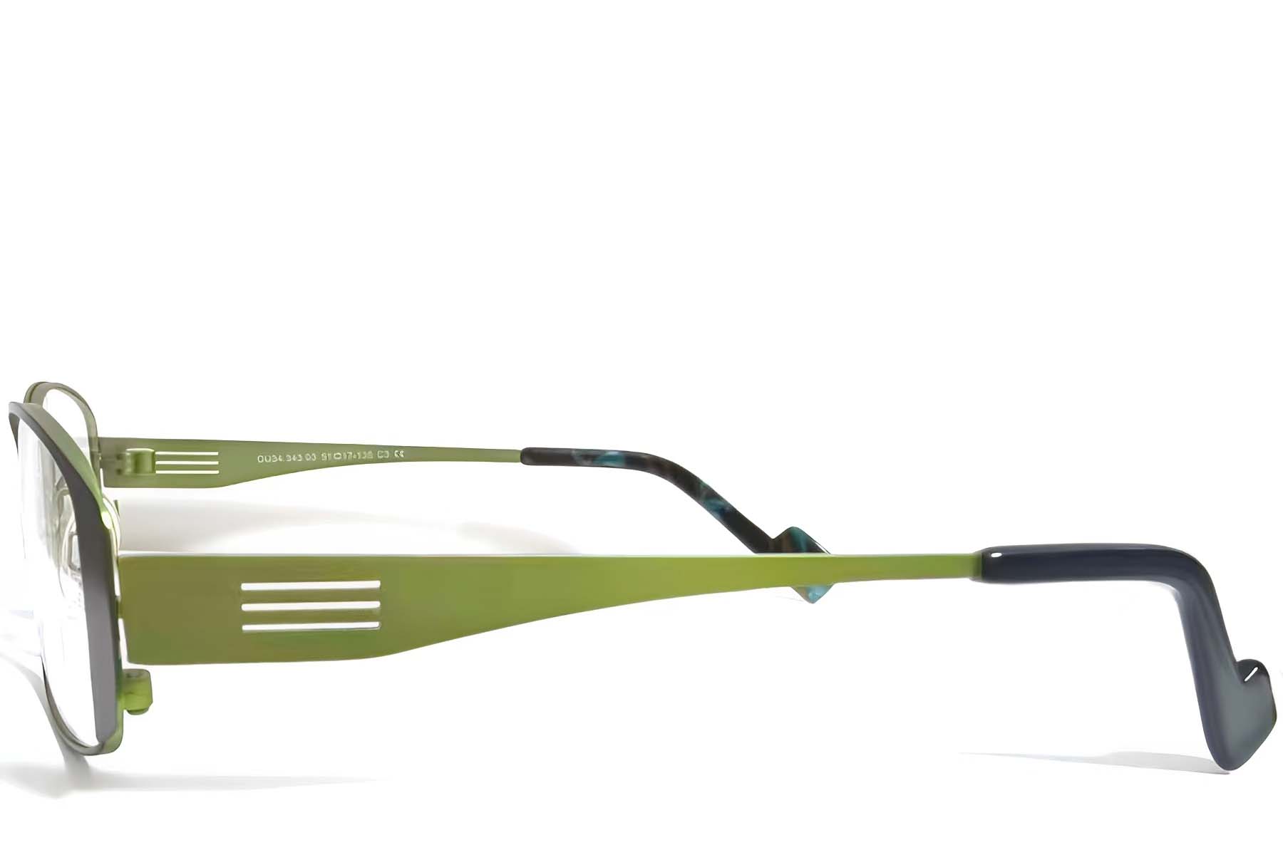 BS2012-0438_Green_Oval_Metal_Glasses_corner