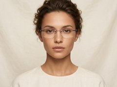 BS2012-0939_Golden_Invisible_Metal_Glasses_corner-tryon_female