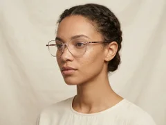BS2012-0983_Pink_Butterfly_Metal_Glasses_corner-tryon_female