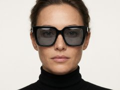 BS2012-1151_Black_Rectangular_Acetate_sunglasses_corner-tryon_female