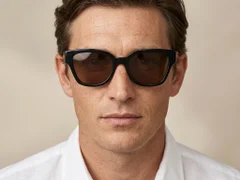 BS2012-1168_Black_Butterfly_Acetate_sunglasses_corner-tryon_male
