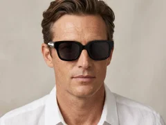 BS2012-1175_Black_Rectangular_Acetate_sunglasses_corner-tryon_male