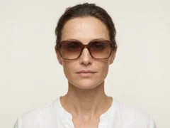 BS2012-1188_Brown_Rectangular_Acetate_sunglasses_corner-tryon_female