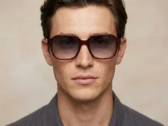BS2012-1189_Red_Rectangular_Acetate_sunglasses_corner-tryon_male