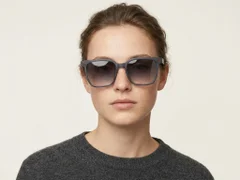 BS2012-1192_Grey_Rectangular_Acetate_sunglasses_corner-tryon_female