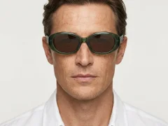 BS2012-1251_Green_Oval_Acetate_sunglasses_corner-tryon_male