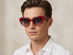 BS2012-1265_Red_Butterfly_Acetate_sunglasses_corner-tryon_male
