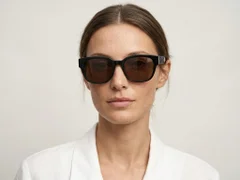 BS2012-1270_Black_Oval_Acetate_sunglasses_corner-tryon_female