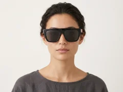 BS2012-1280_Black_Aviator_Acetate_sunglasses_corner-tryon_female