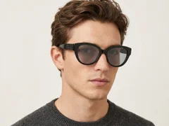 BS2012-1290_Black_Butterfly_Acetate_sunglasses_corner-tryon_male