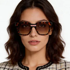 bs2012-1300_tortoiseshell_rectangular_acetate_sunglasses_model