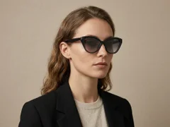 BS2012-1311_Grey_Butterfly_Acetate_sunglasses_corner-tryon_female