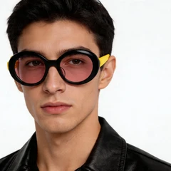 bs2012-1344_black_oval_acetate_sunglasses_model