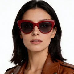 bs2012-1369_red_butterfly_acetate_sunglasses_model
