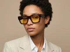 BS2012-1381_Tortoiseshell_Rectangular_Acetate_sunglasses_corner-tryon_female