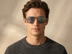 BS2012-2051_Grey_Aviator_Metal_Sunglasses-tryon_male