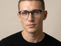 BS2012-2250_Blue_Oval_Plastic_Glasses-tryon_male