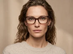 BS2012-2549_Brown_Butterfly_Acetate_Glasses-tryon_female