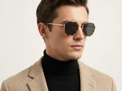 BS2012-2696_Tortoiseshell_Oval_Metal_Sunglasses-tryon_male
