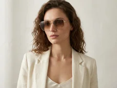 BS2012-2722_Golden_Aviator_Metal_Sunglasses-tryon_female
