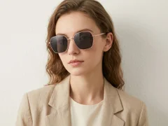 BS2012-2738_Pink_Rectangular_Metal_Sunglasses-tryon_female