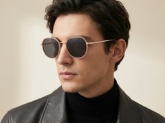 BS2012-2759_Brown_Oval_Metal_Sunglasses-tryon_male