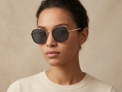 BS2012-2760_Tortoiseshell_Oval_Metal_Sunglasses-tryon_female
