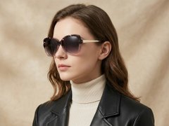 BS2012-2791_Pink_Butterfly_Acetate_Sunglasses-tryon_female