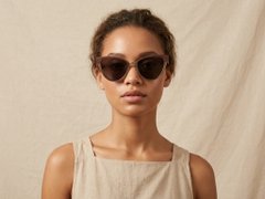 BS2012-2810_Brown_Butterfly_Metal_Sunglasses-tryon_female