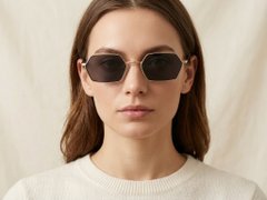 BS2012-2819_Golden_Geometric_Metal_Sunglasses-tryon_female