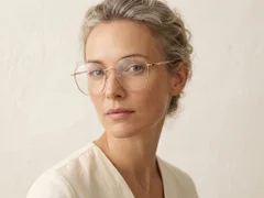 BS2012-3175_Pink_Oval_Metal_Glasses-tryon_female