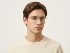 BS2012-3402_Grey_Invisible_Metal_Glasses-tryon_male