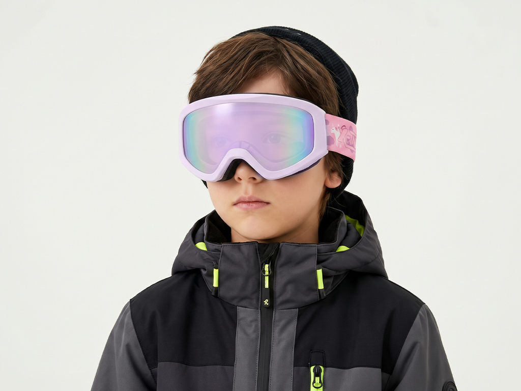 BS2019-0014_Purple_Irregular_Plastic_Kids_Ski_Goggles_AI-tryon_male