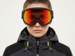 BS2019-0026_Black_Irregular_Plastic_Ski_Goggles_AI-tryon_female