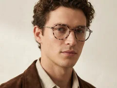 BS218-0517_Brown_Oval_TR90_Glasses_corner-tryon_male