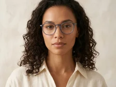 BS218-0533_Blue_Oval_TR90_Glasses-tryon_female