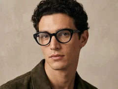 BS218-0582_Black_Butterfly_Acetate_Glasses_corner-tryon_male