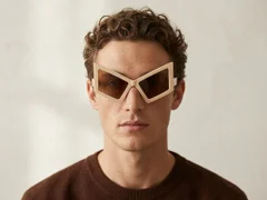 BS225-0022_Cream_Butterfly_Plastic_Sunglasses-tryon_male