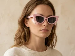 BS225-0050_Pink_Butterfly_Plastic_Sunglasses-tryon_female