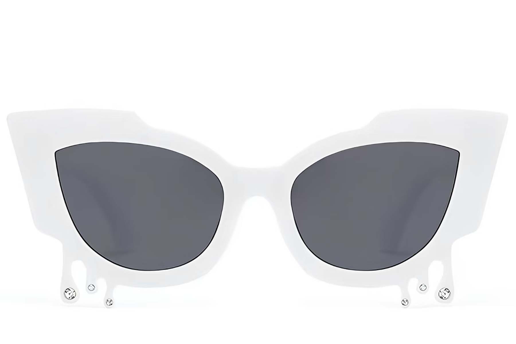 BS225-0051_White_Butterfly_Plastic_Sunglasses_front