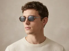 BS225-0052_Tortoiseshell_Oval_Plastic_Sunglasses-tryon_male