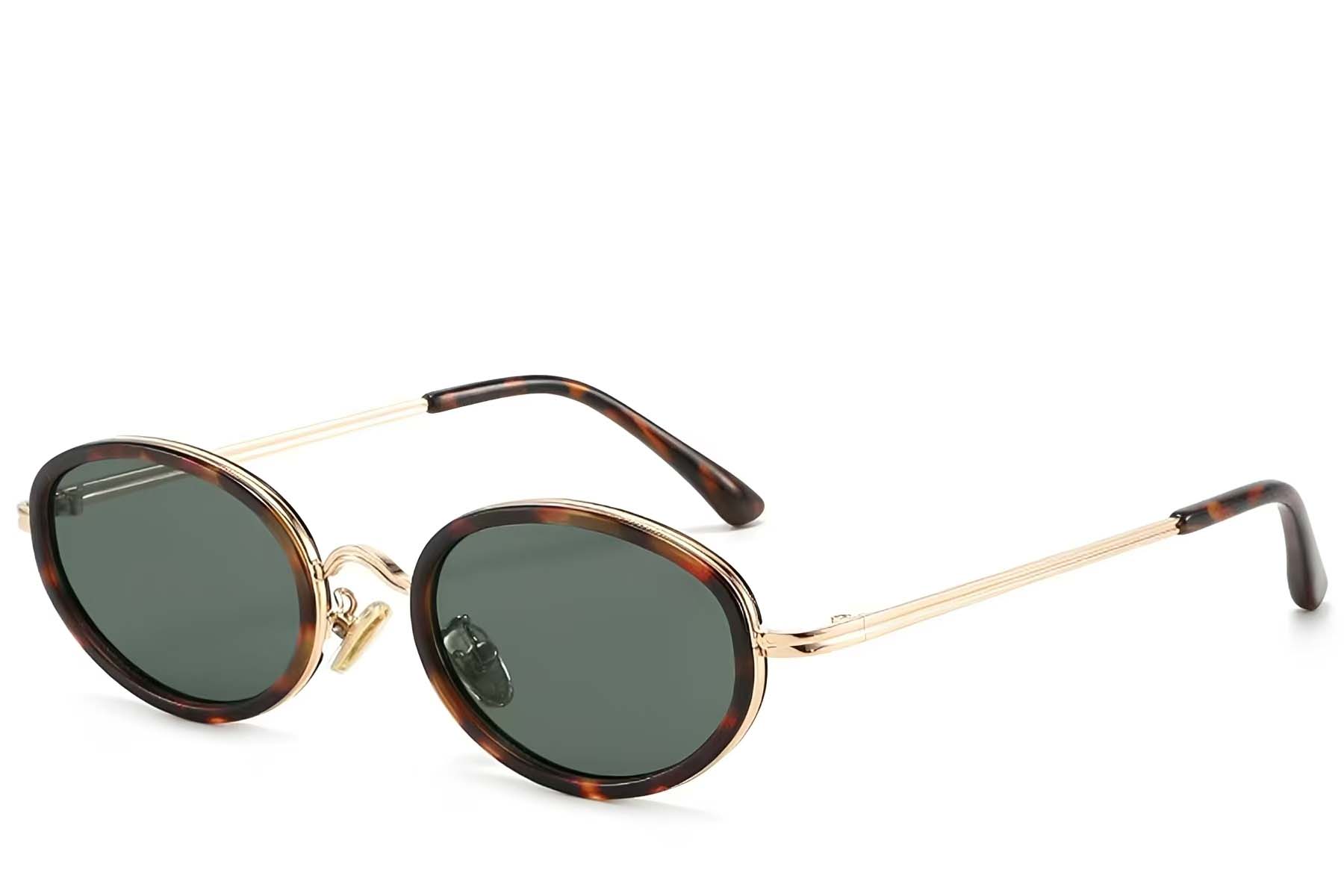 BS225-0054_Tortoiseshell_Oval_Plastic_Sunglasses_corner