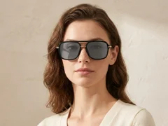 BS225-0058_Black_Aviator_Plastic_Sunglasses-tryon_female