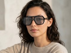 BS225-0064_Black_Aviator_Plastic_Sunglasses_corner-tryon_female