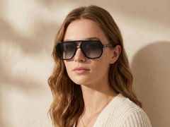 BS225-0066_Black_Aviator_Plastic_Sunglasses_corner-tryon_female