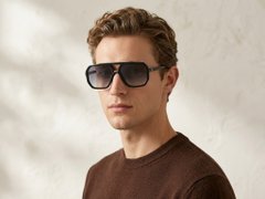 BS225-0066_Black_Aviator_Plastic_Sunglasses_corner-tryon_male
