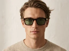 BS225-0123_Tortoiseshell_Rectangular_Plastic_Sunglasses_corner-tryon_male