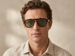 BS225-0135_Tortoiseshell_Aviator_Plastic_Sunglasses_corner-tryon_male